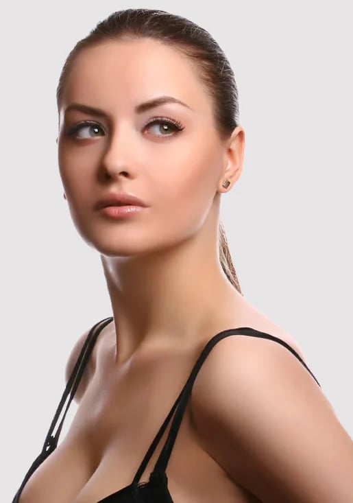 Breast implant revision consultation for capsular contracture in Norwalk, CT
